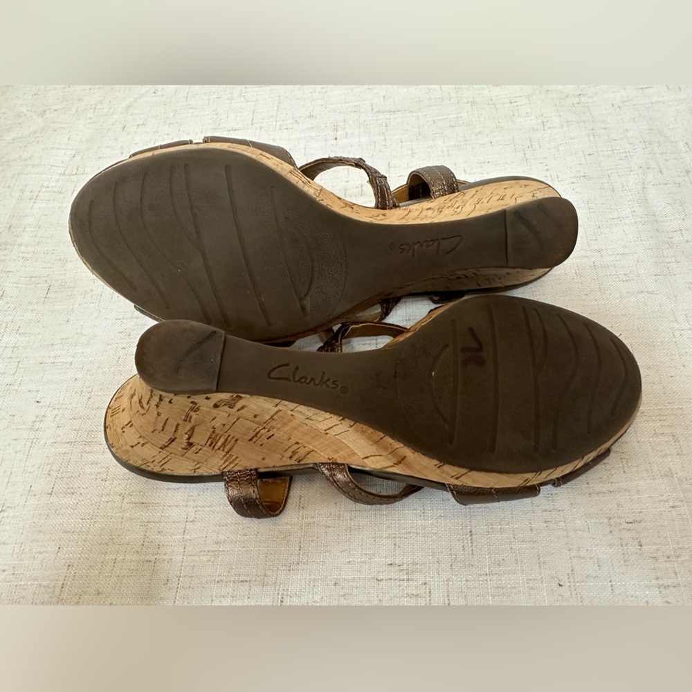 Clarks Brown Sandals Strappy Medium Heel 🌴☀️ - Picture 6 of 12